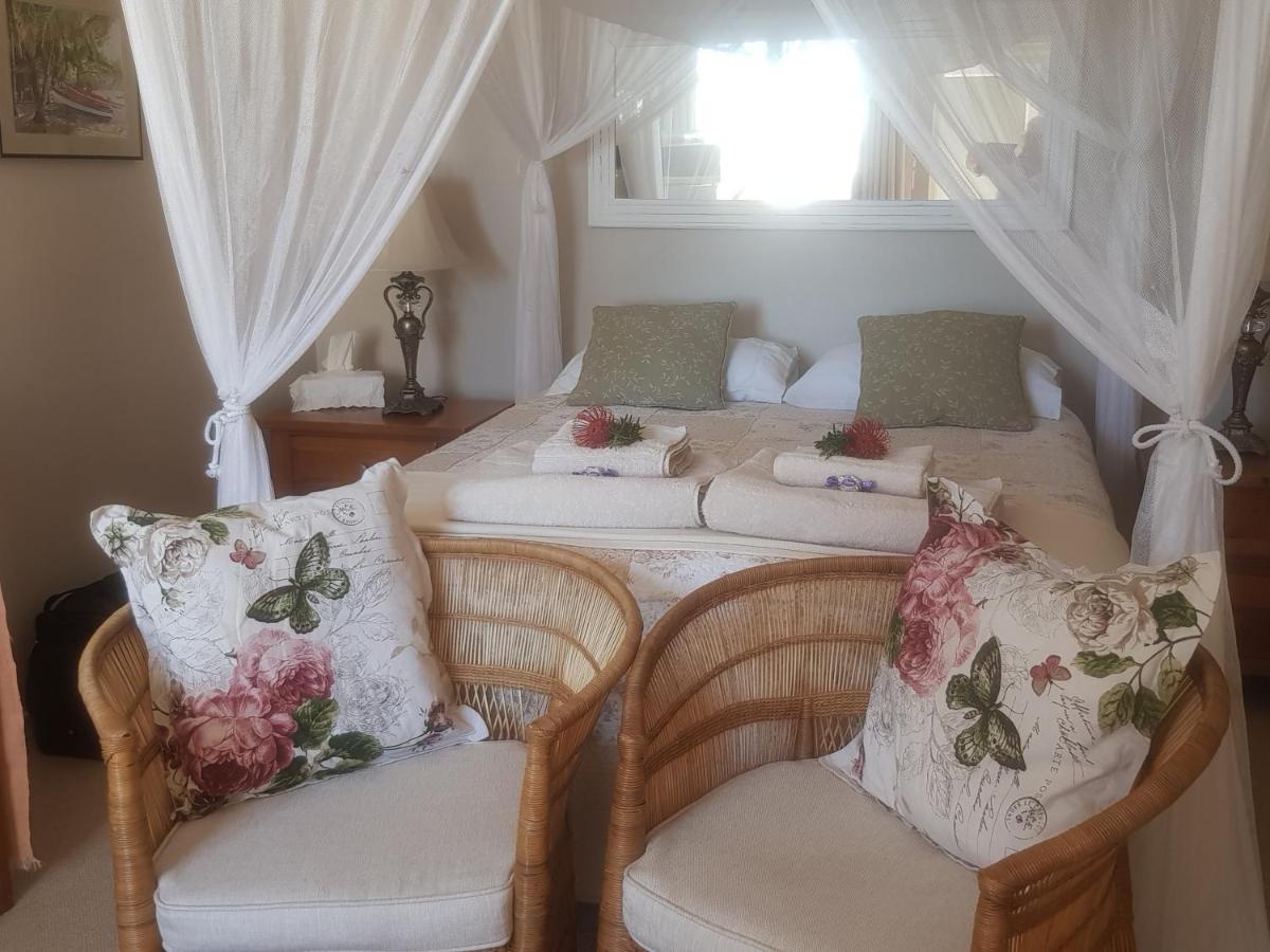 Papillon Guest Suite Simonʼs Town エクステリア 写真